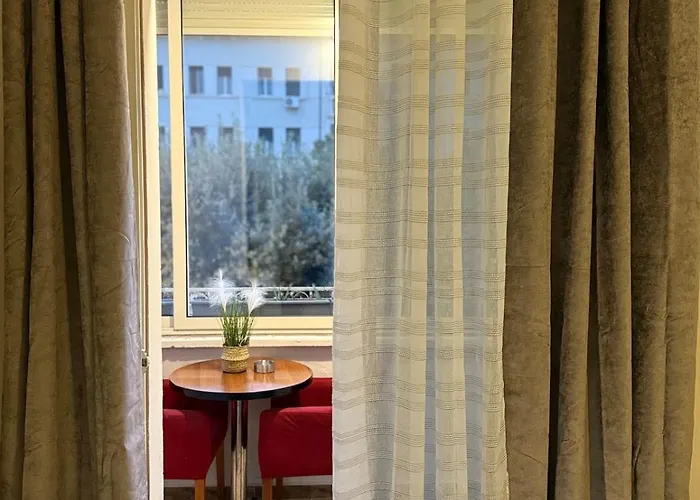 Elia 3 Boulevard 地拉那